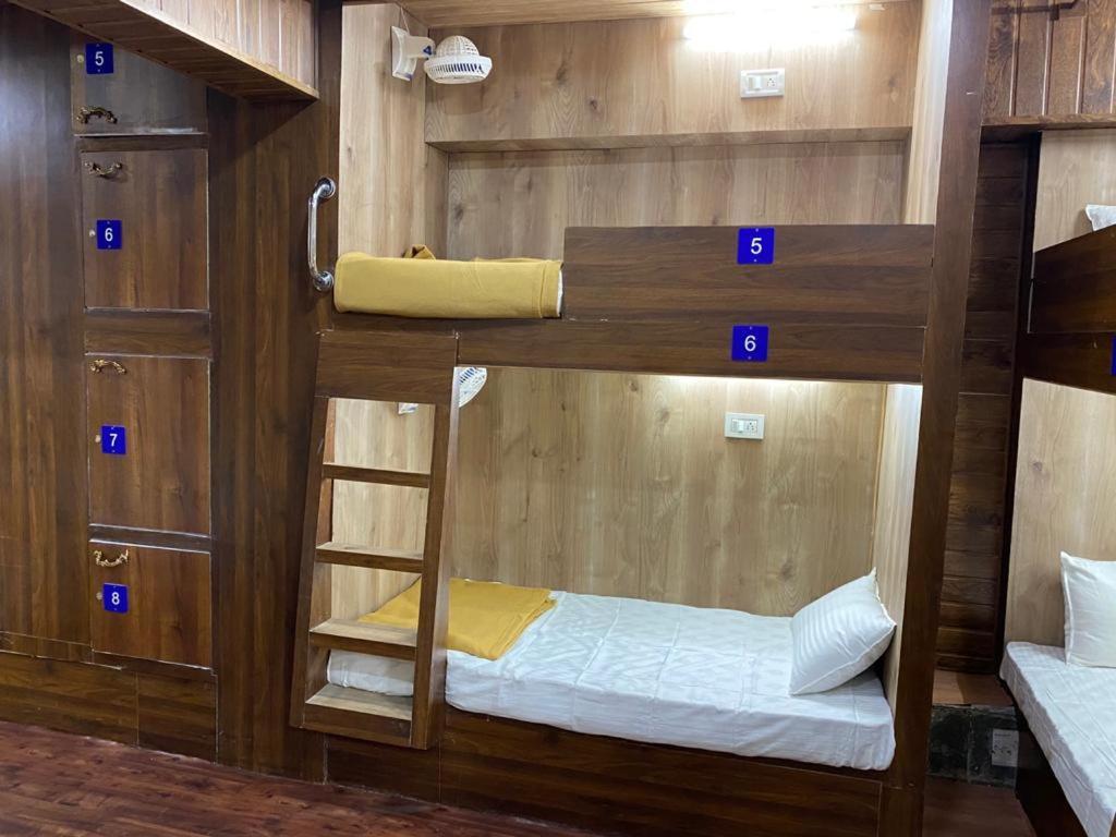 City Stay Deluxe Ac Dormitory Madgaon Εξωτερικό φωτογραφία